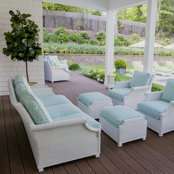 Lloyd Flanders Outdoor Furniture