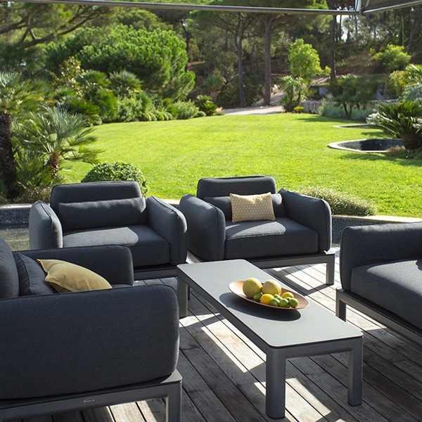 Les Jardins Outdoor Furniture