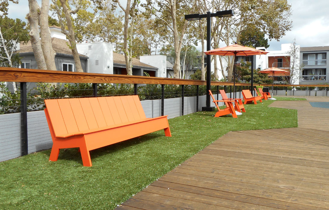 Outdoor benches Sonoma