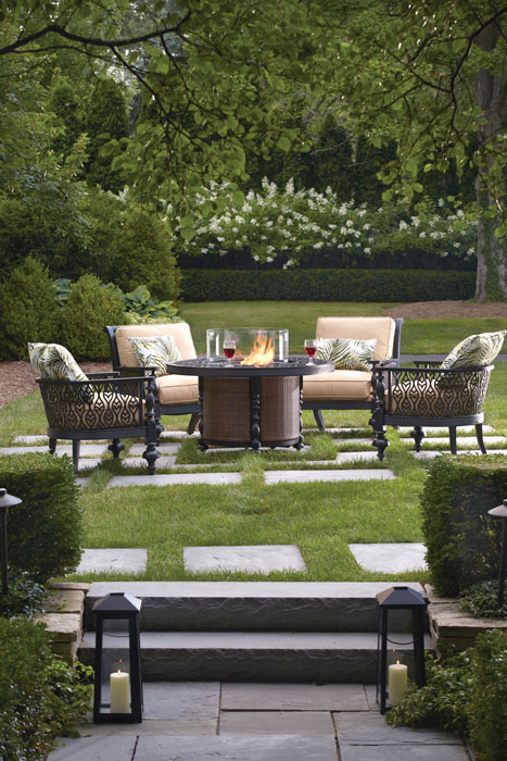 Sonoma County Lounge Chairs