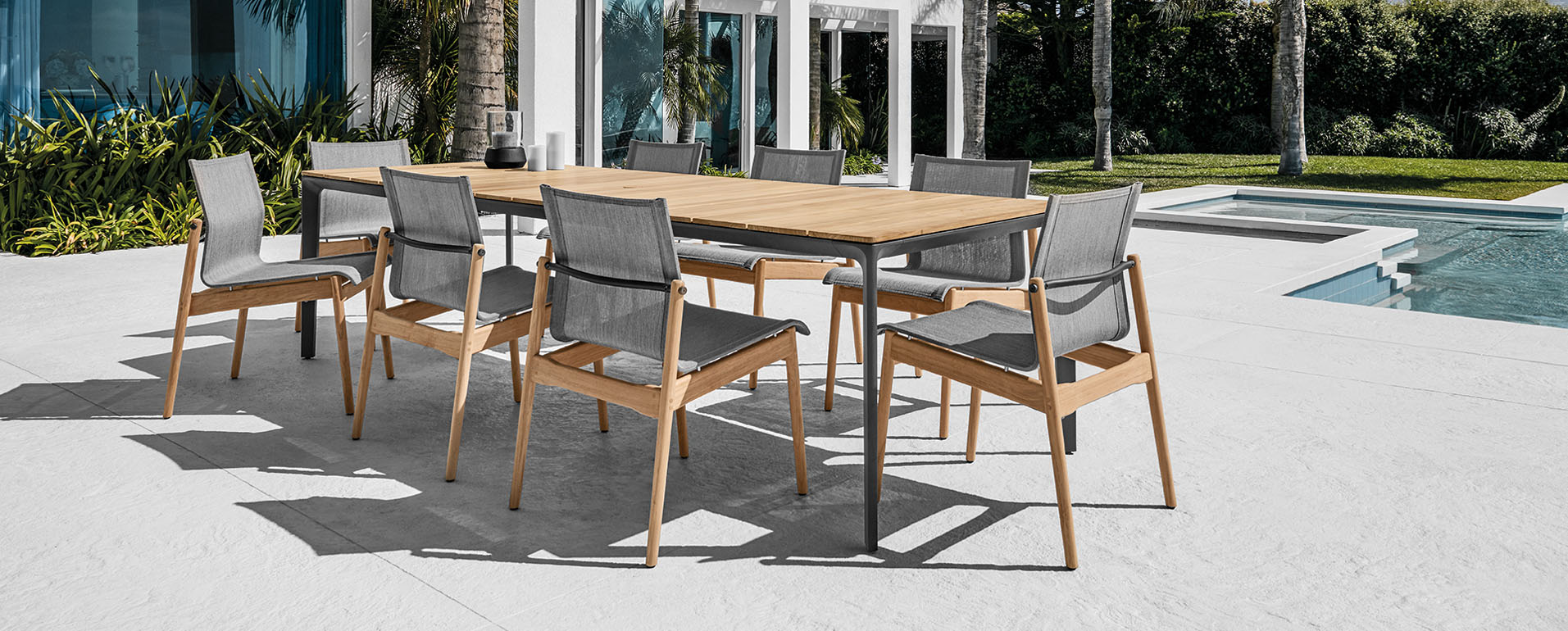 Gloster Outdoor Dining Set