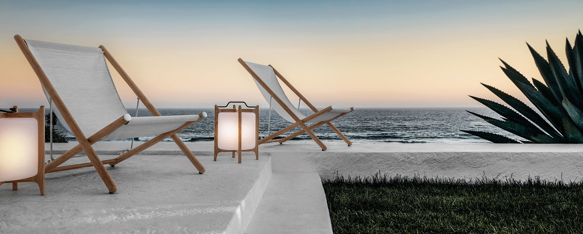 Gloster Outdoor Chaise Lounge