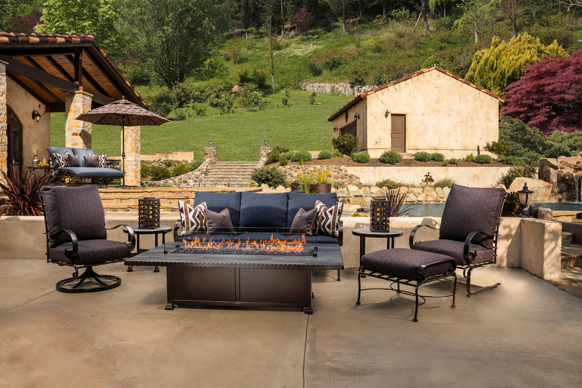 O.W. Lee, Outdoor Furniture Villa Terrazza Patio Furniture, Sonoma