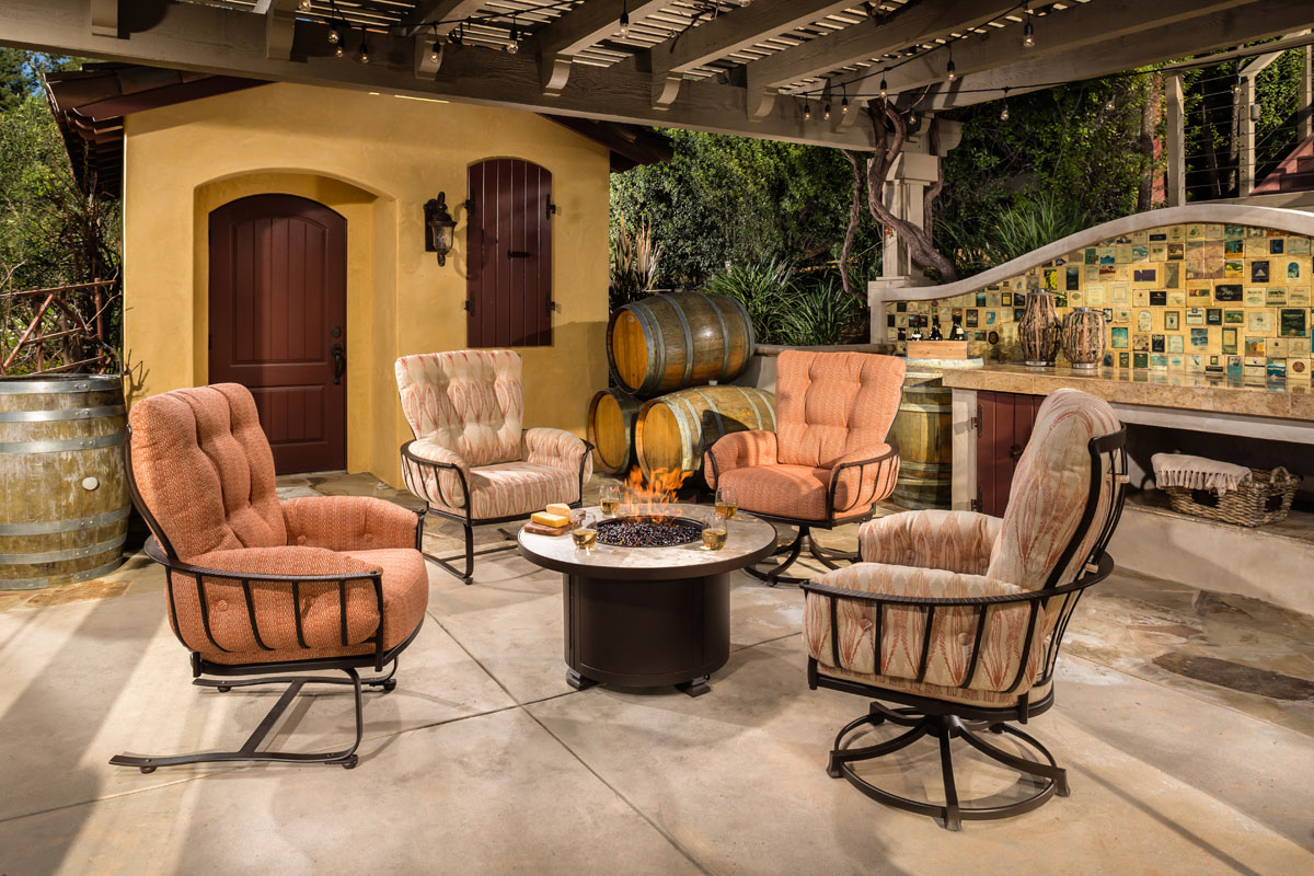 O.W. Lee, Outdoor Furniture Villa Terrazza Patio Furniture, Sonoma