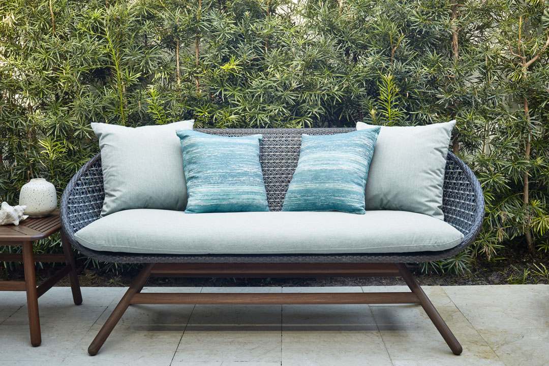 Jensen Leisure Outdoor Love Seat