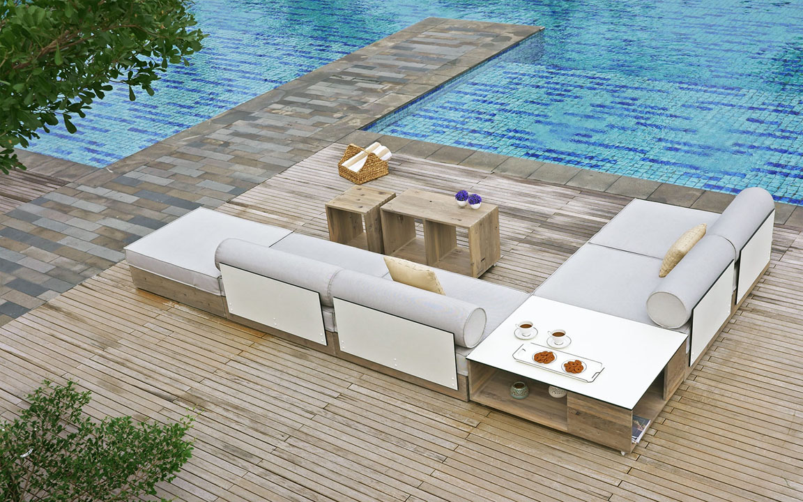 Mamagreen – Baia Table & Mono Chairs – Bradley Terrace