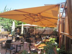 restaurant outdoor furniture