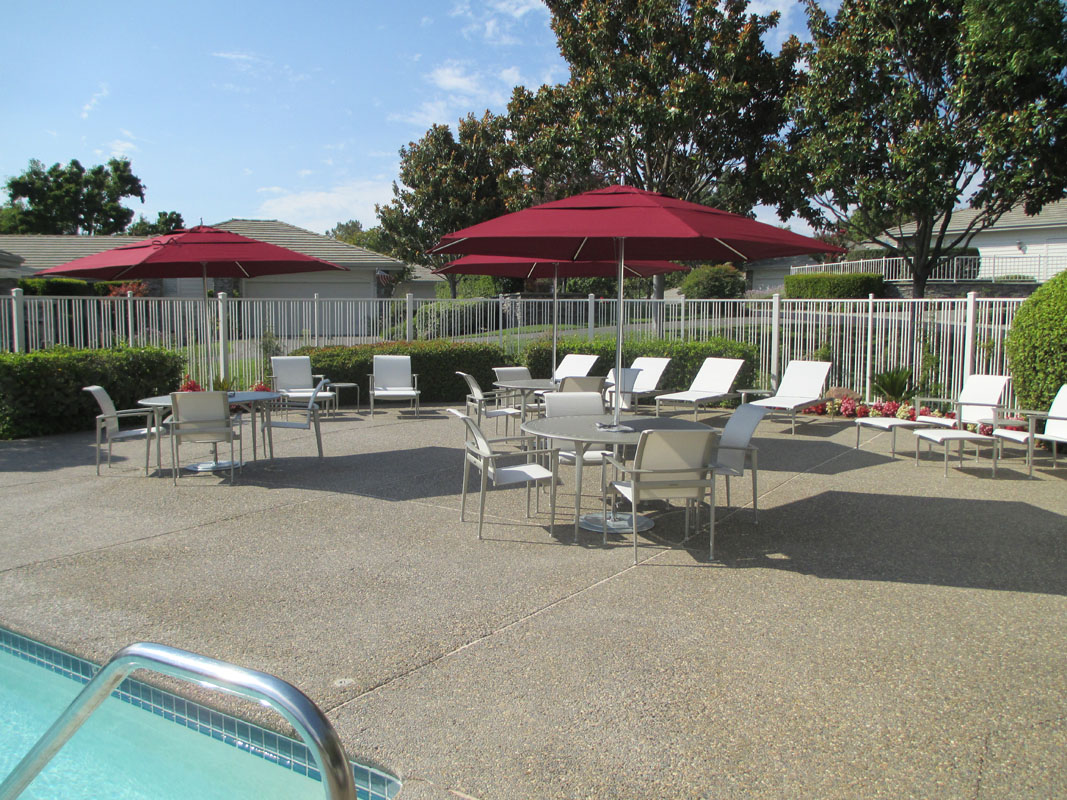 hospitality outdoor furniture