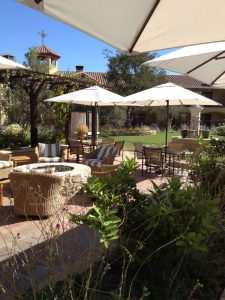 hotel outdoor furniture