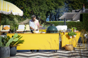 Vlaze Outdoor Kitchen