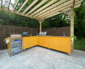 Vlaze Outdoor Kitchen