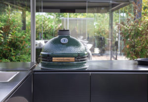 Vlaze Outdoor Kitchen