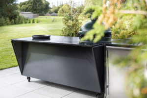 Vlaze Outdoor Kitchen