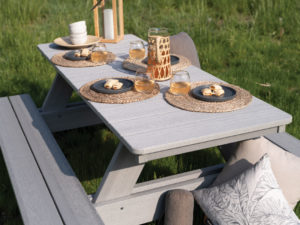 Berlin Gardens Dining Sets