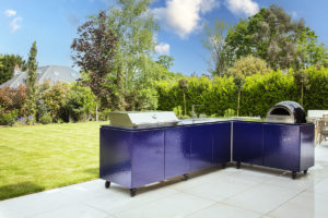 Vlaze Outdoor Kitchen Cabinetry