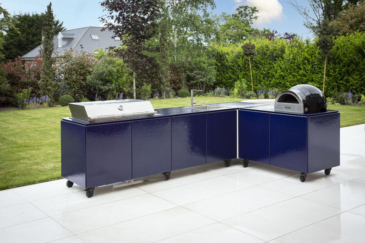 Vlaze Outdoor Kitchen Cabinetry
