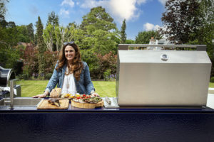 Vlaze Outdoor Kitchen Cabinetry
