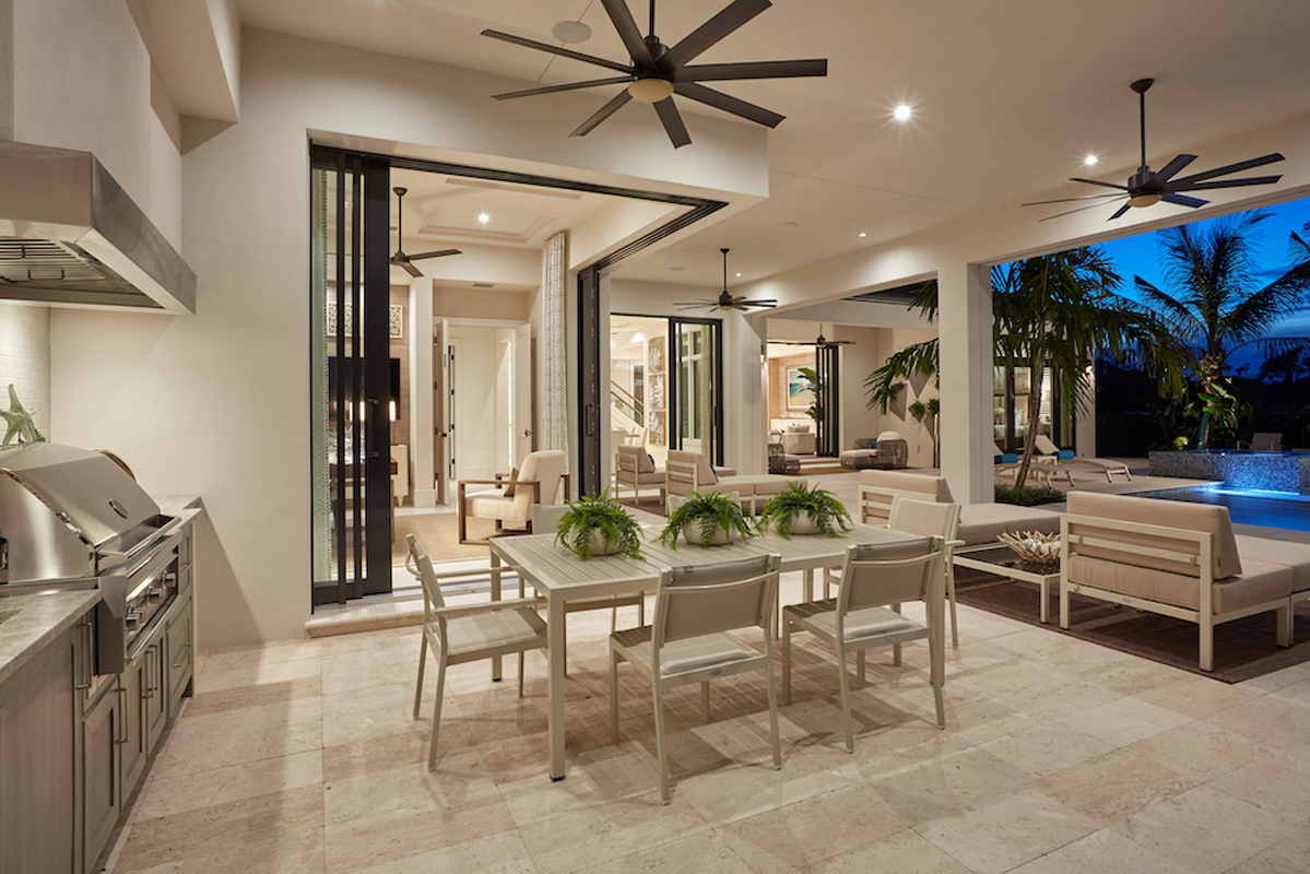 Pavilion Outdoor Dining Sets