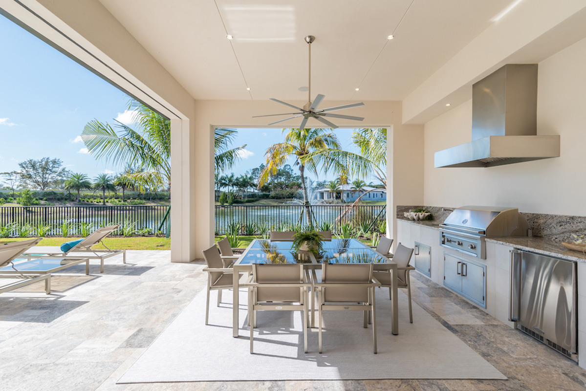 Pavilion Outdoor Dining Sets