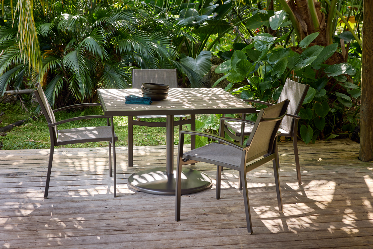 Pavilion outdoor dining