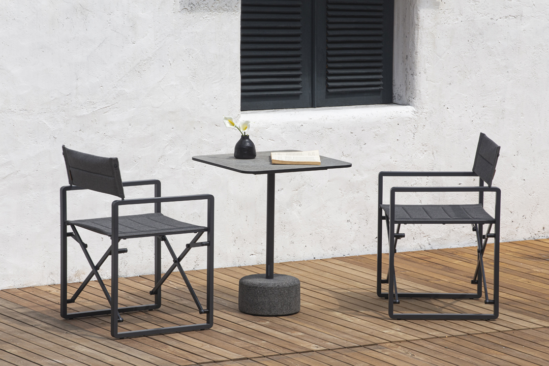 Mamagreen Outdoor Dining